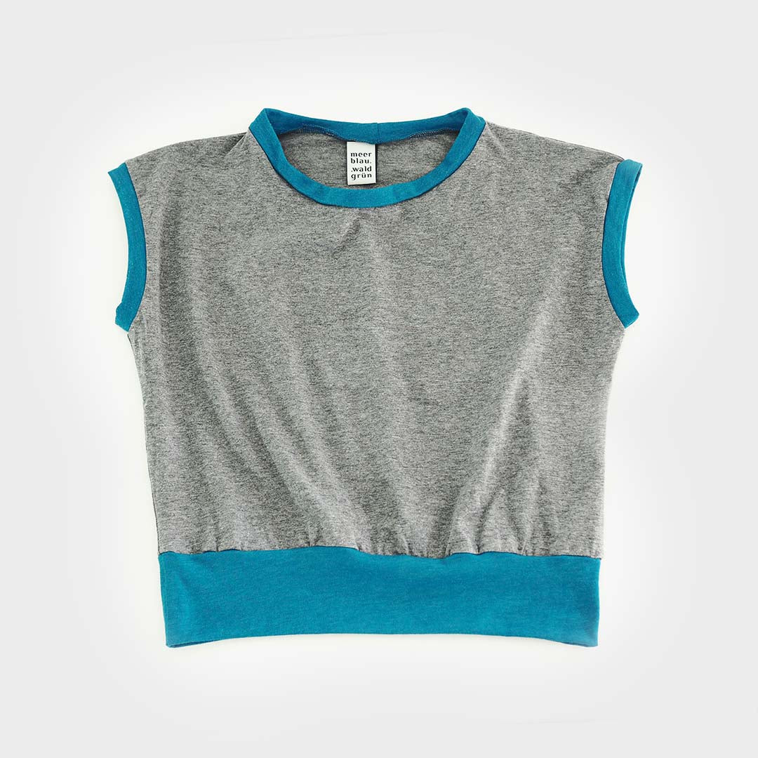 GREY SHIRT