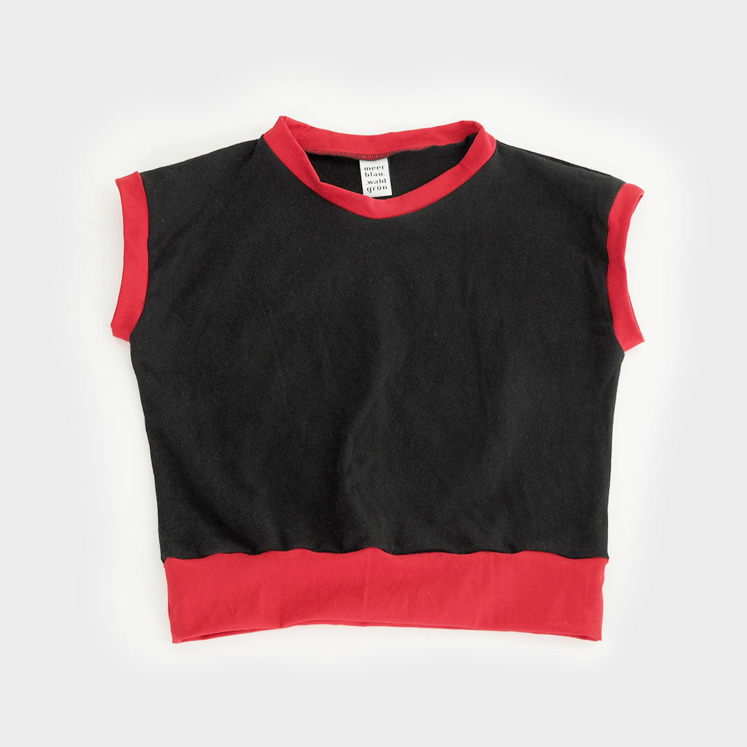 BLACK SHIRT