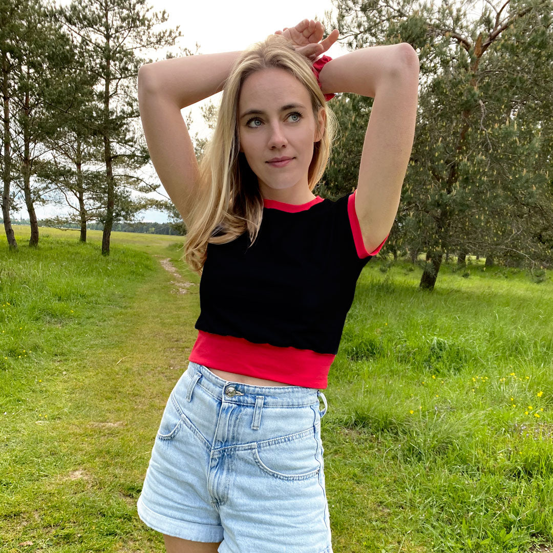 BLACK SHIRT